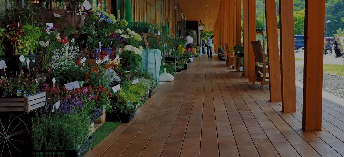 外装材、デッキ材、不燃木材など住宅建材・建築資材